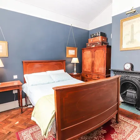 The Merchant's Store *