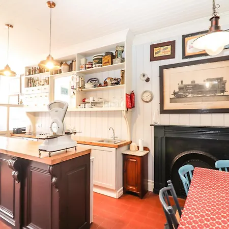 Apartament The Merchant's Store